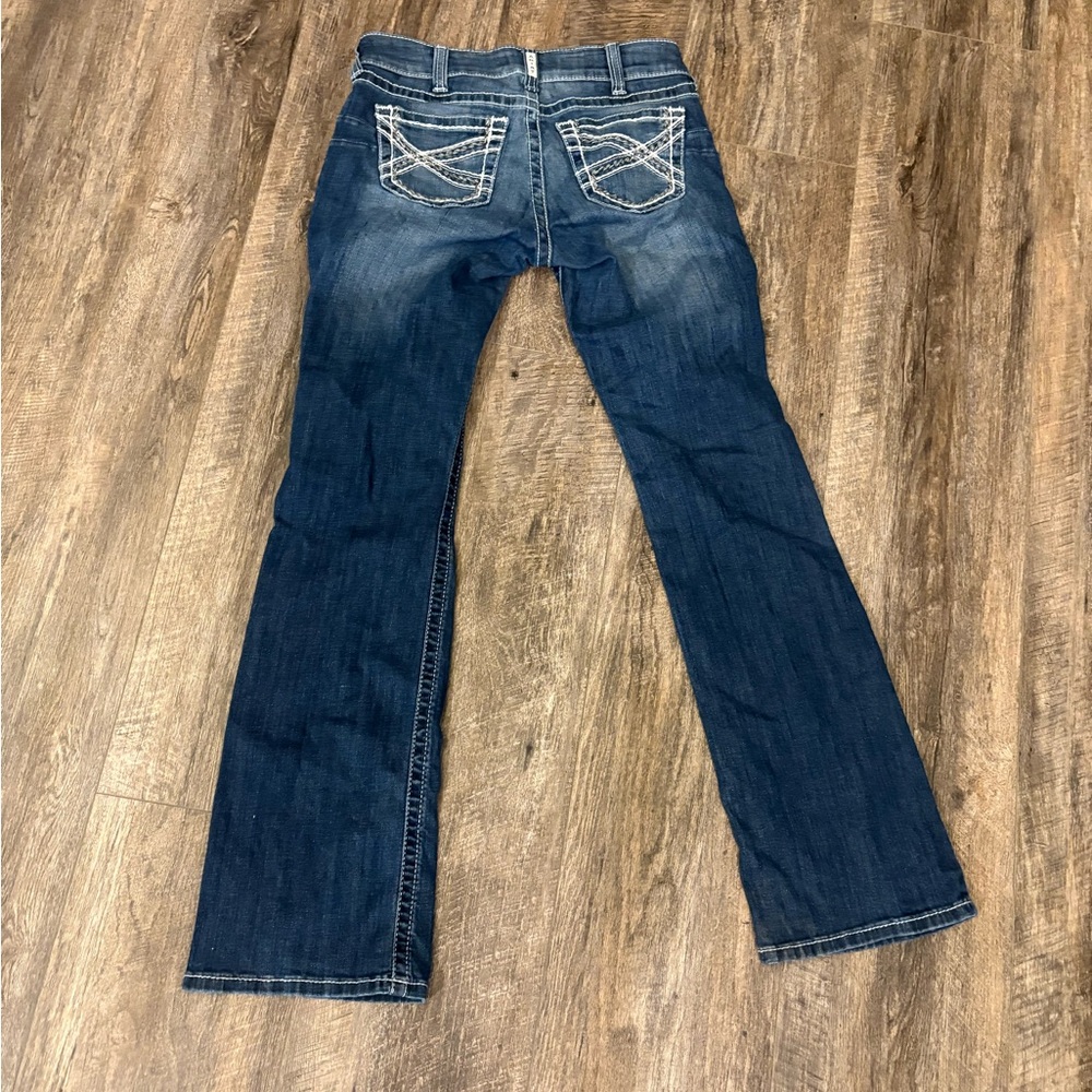 Non distressed bootcut ariat jeans